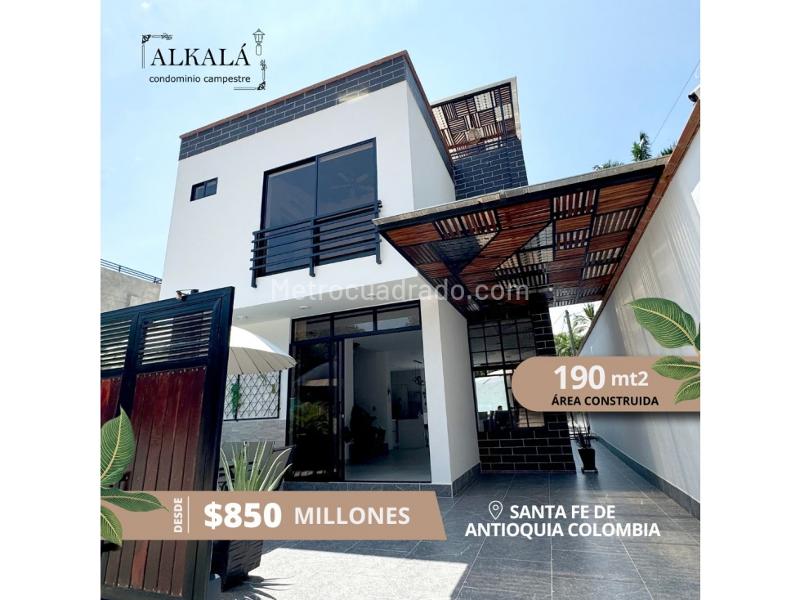 Casa En Venta, Santa Fe De Antioquia - Imagen 1